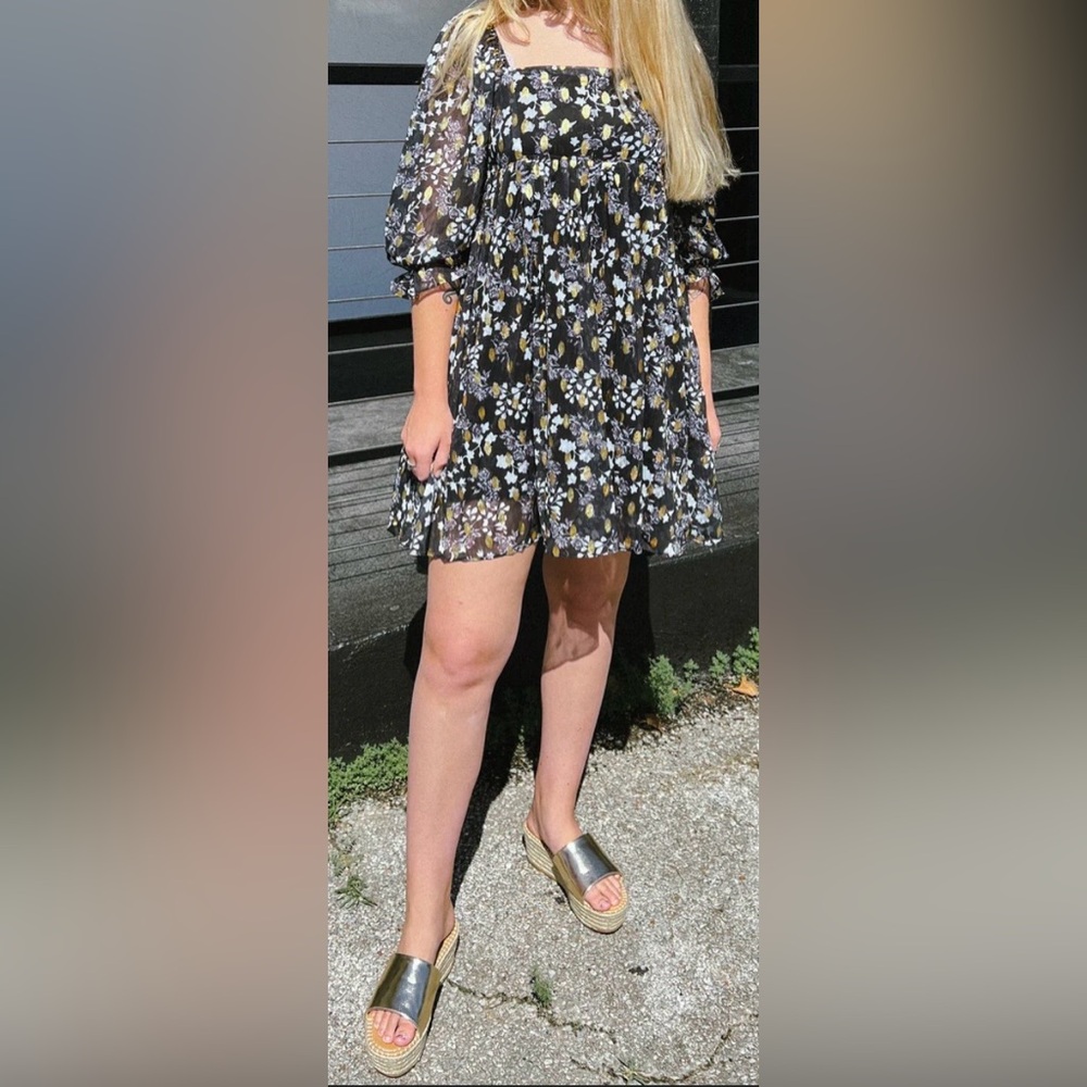 Sweet Lemon Floral Black, White, Gold Women's Dress. NWT